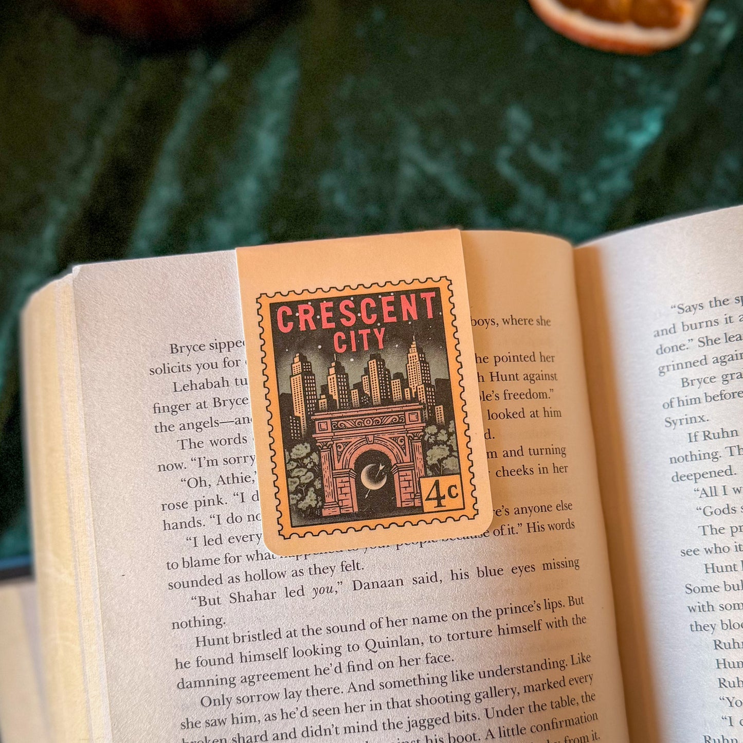 Maasverse Stamp Magnetic Bookmark - Book Lover Gift