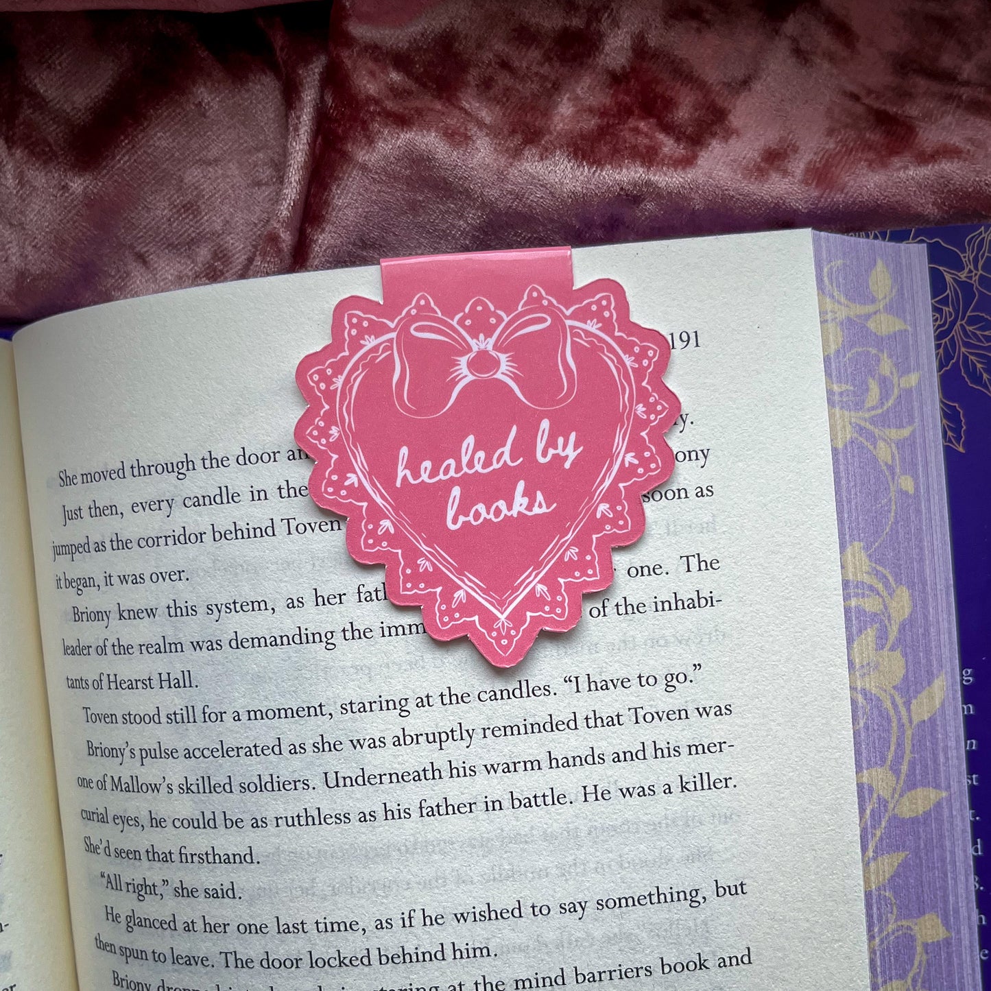 Healed by Books Magnetic Bookmark - Heart-Shaped Book Lover Gift - Comfort Reading Accessory