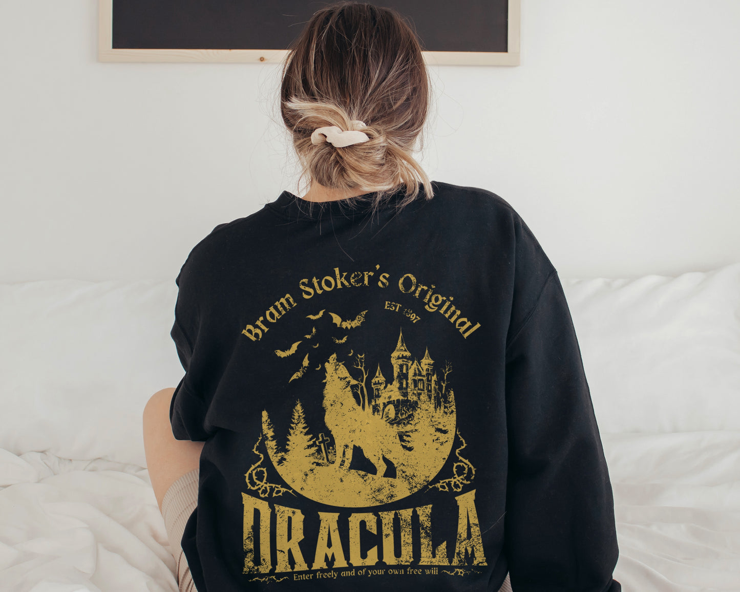 Bram Stoker Dracula Crewneck Sweatshirt