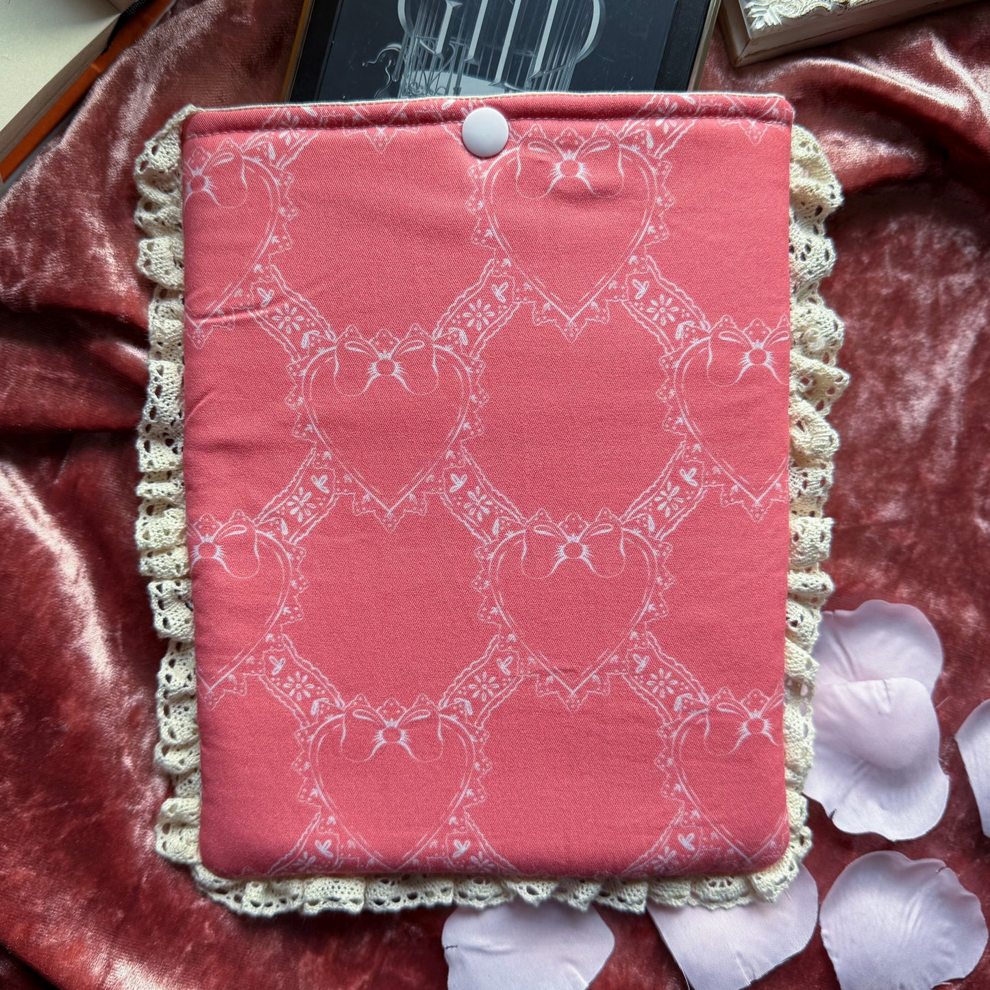 Coquette Lace Kindle Sleeve - Book Lover Gift