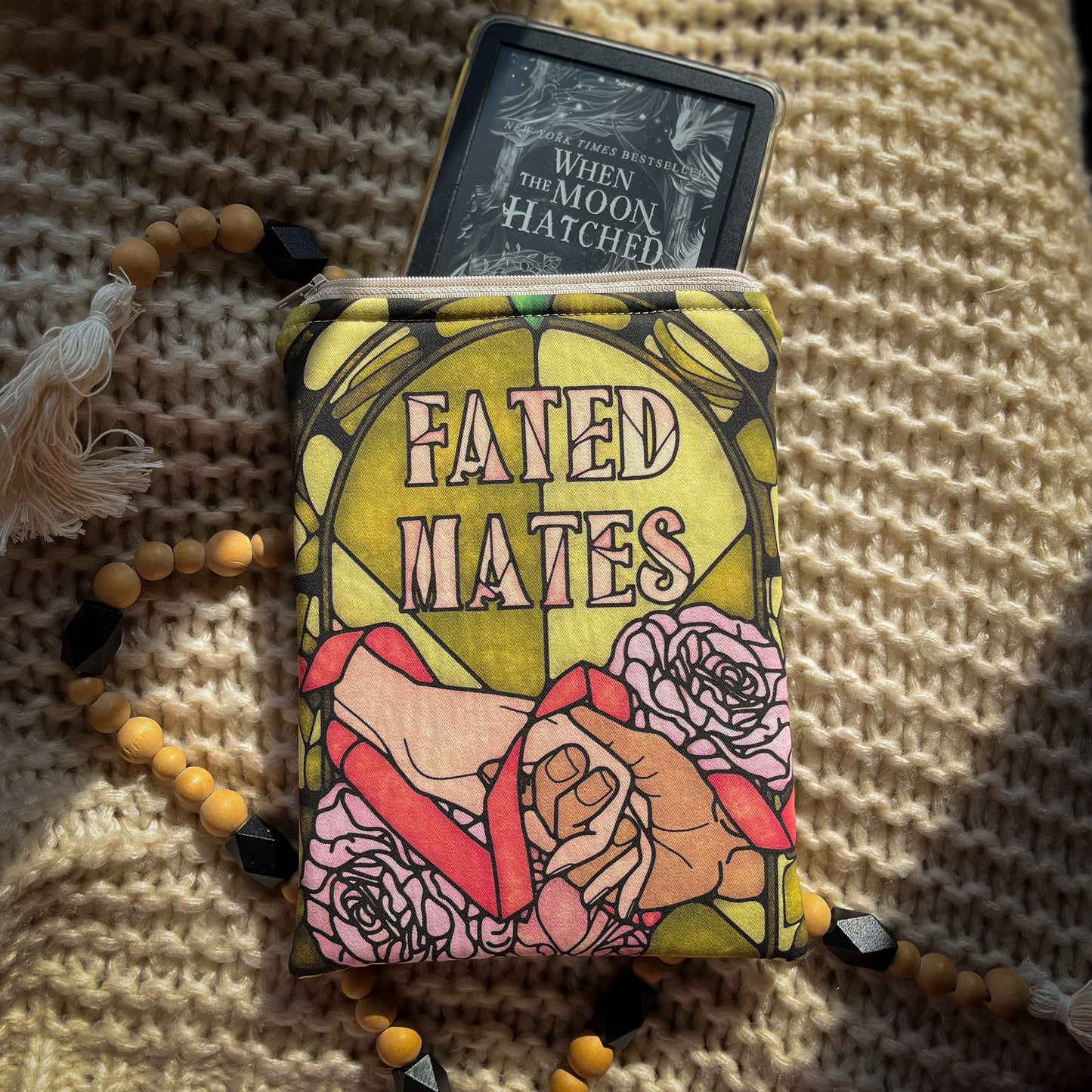 Book Tropes Collection Fated Mates - Kindle Sleeve with Zipper - Book Lover Gift