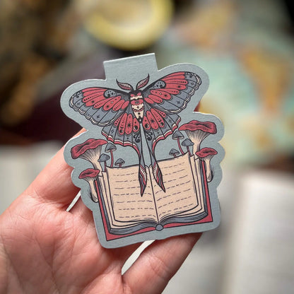 Bookish Moth Magnetic Bookmark - Book Lover Romantasy Gift